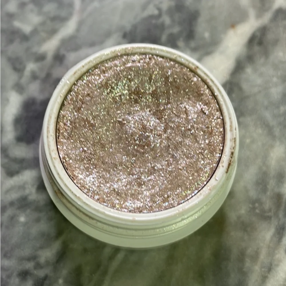 Colourpop Super Shock Shadow Frog‎